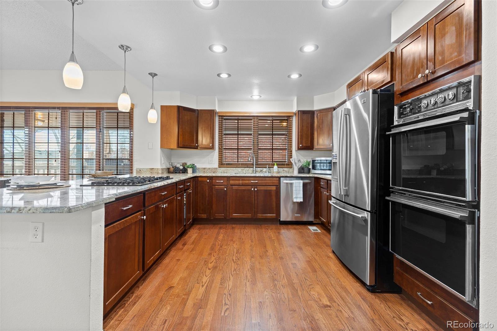 MLS Image #13 for 11602 e lake avenue,englewood, Colorado