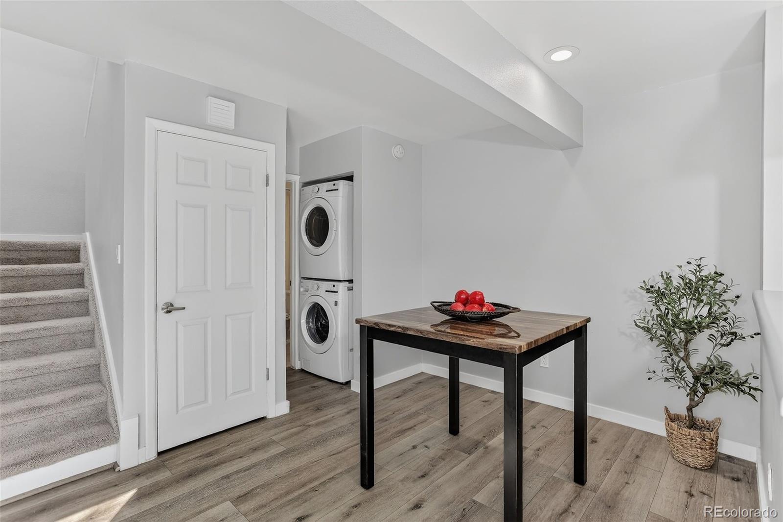 MLS Image #11 for 1253 s yosemite way 96,denver, Colorado