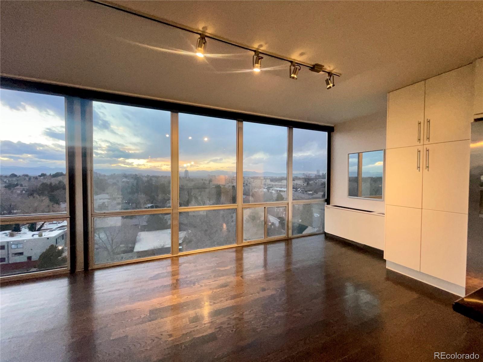 MLS Image #6 for 3100 e cherry creek south drive,denver, Colorado