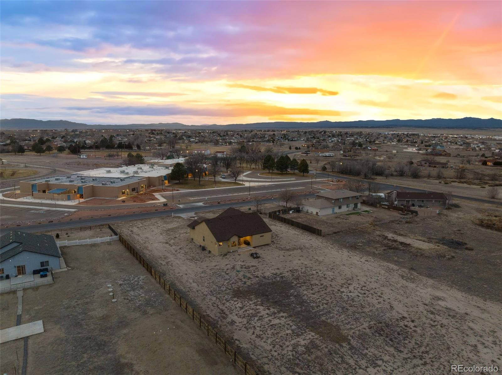 MLS Image #8 for 422 s gilia drive,pueblo, Colorado