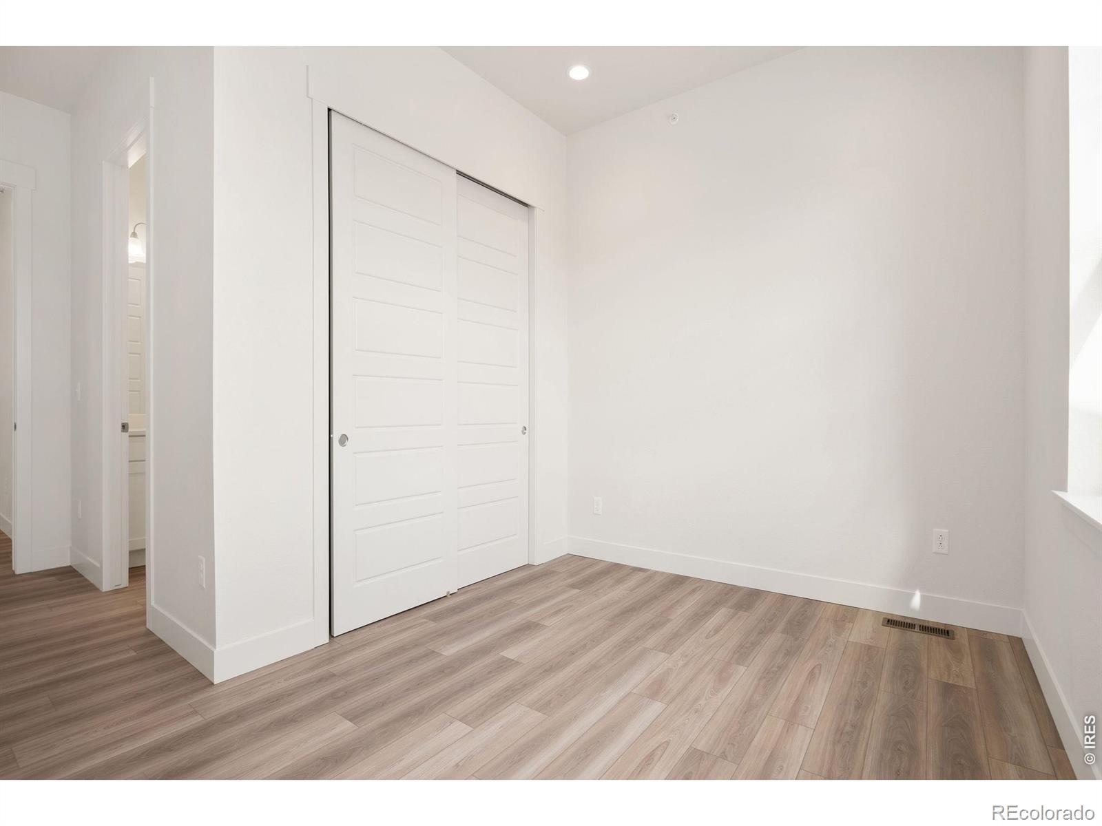 MLS Image #11 for 2978  fleet drive,fort collins, Colorado