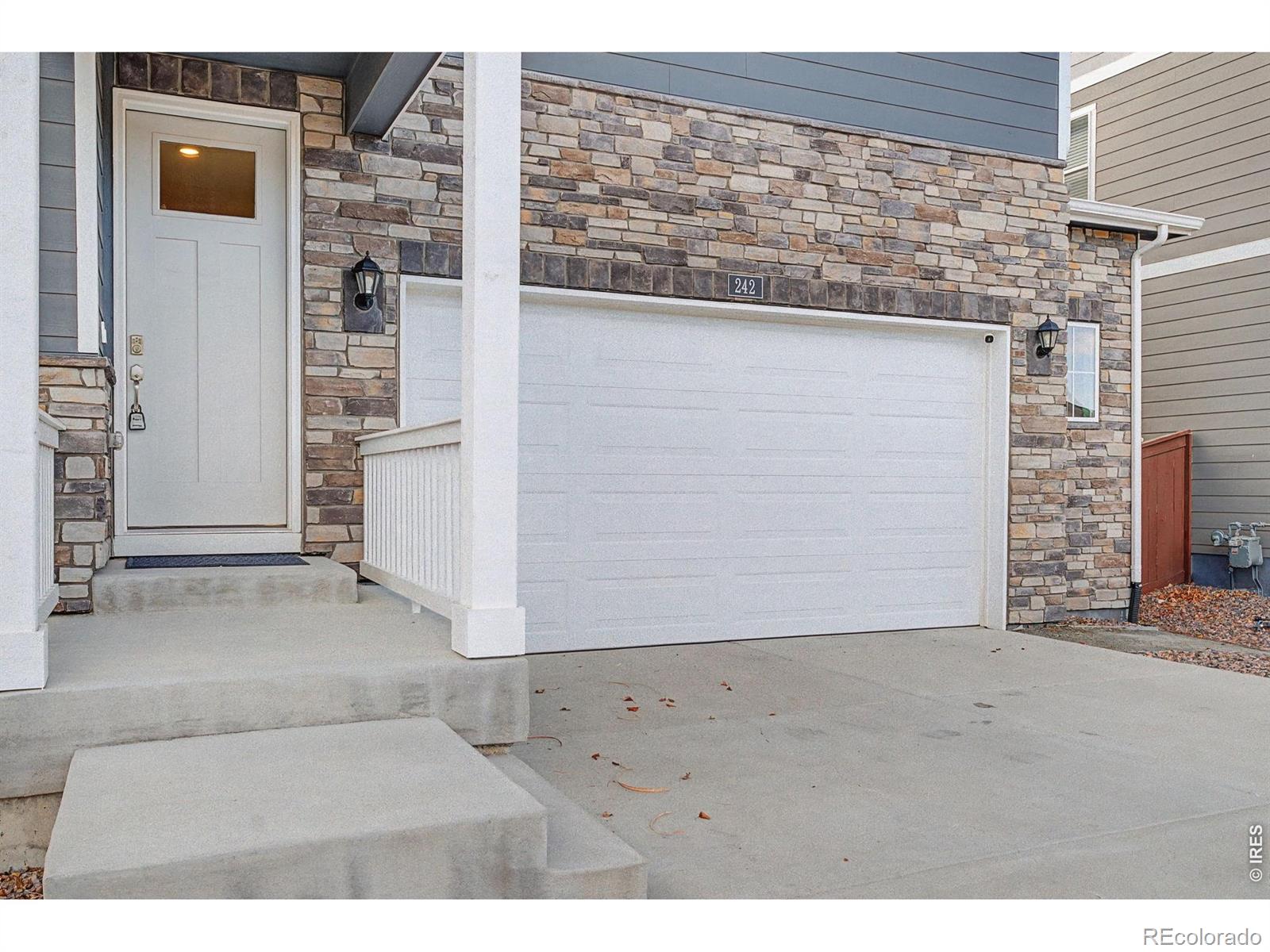 MLS Image #33 for 242  swallow road,johnstown, Colorado
