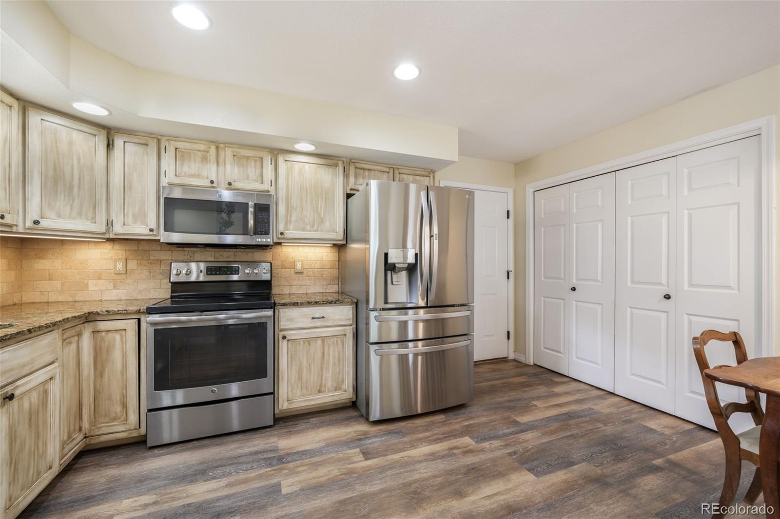 MLS Image #11 for 223  upper glenway ,palmer lake, Colorado