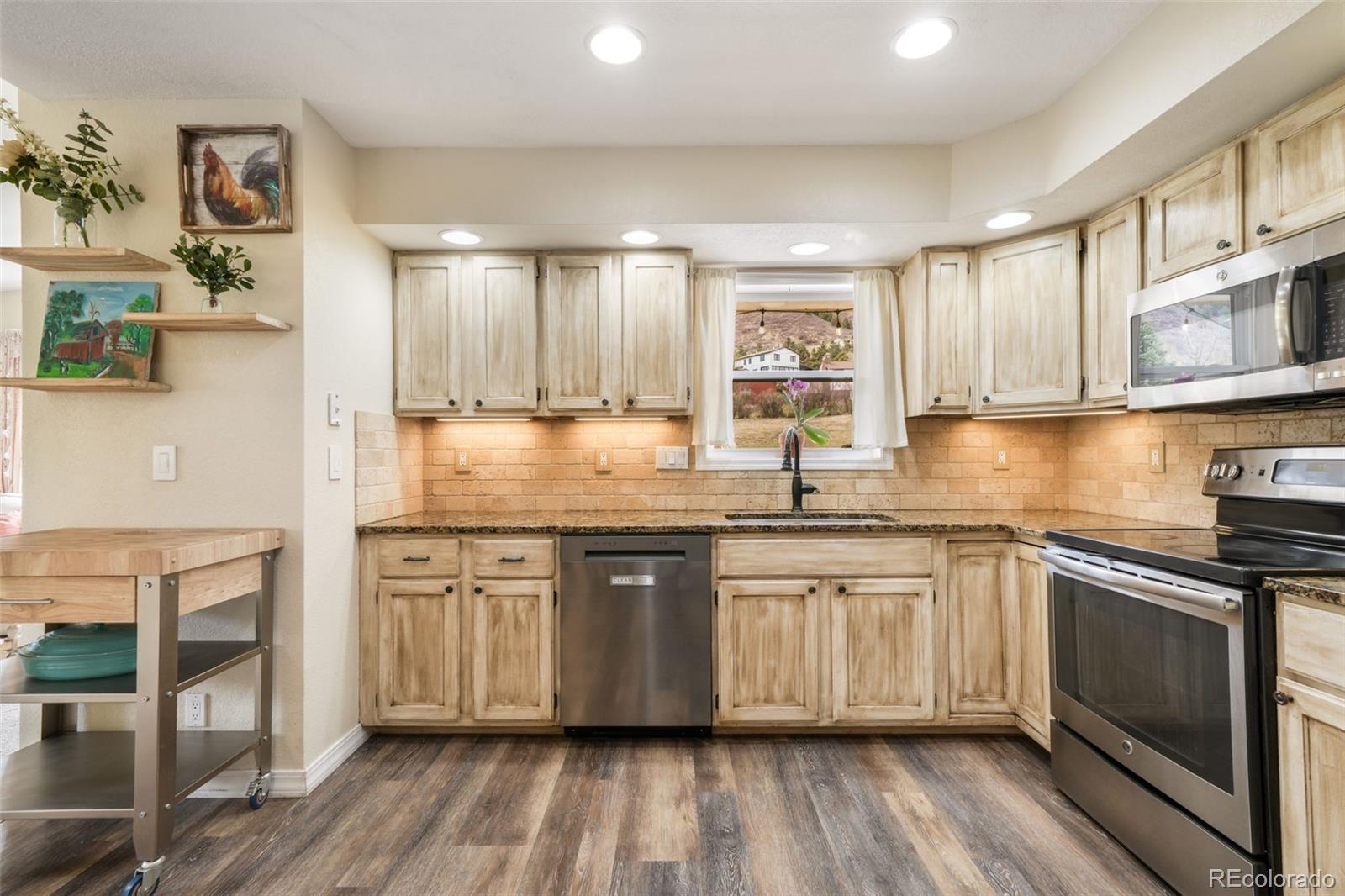 MLS Image #9 for 223  upper glenway ,palmer lake, Colorado