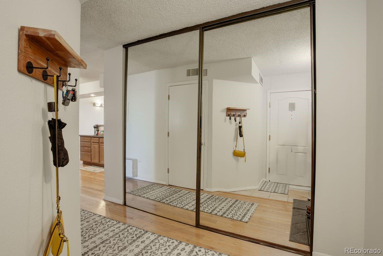 MLS Image #4 for 1020  15th street 23l,denver, Colorado