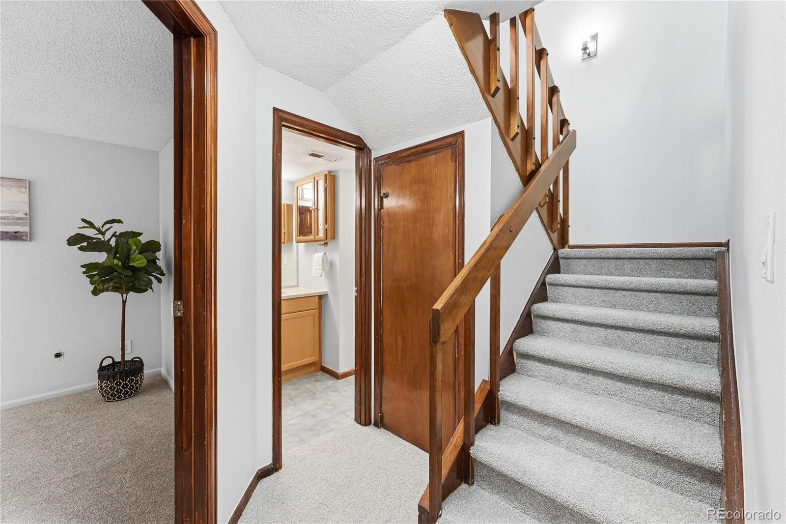 MLS Image #21 for 551 w crestline circle,littleton, Colorado
