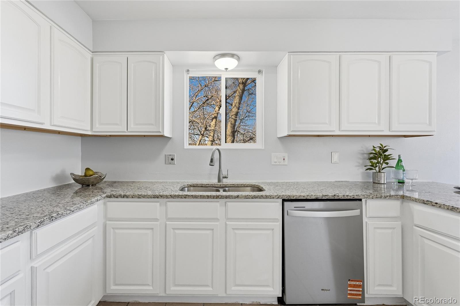 MLS Image #6 for 551 w crestline circle,littleton, Colorado