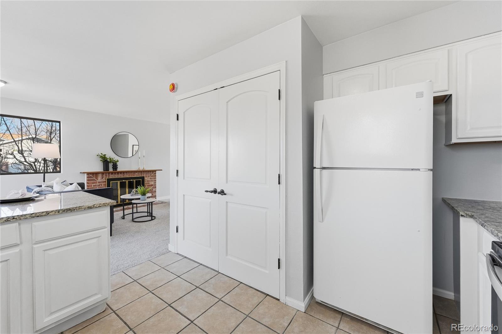 MLS Image #8 for 551 w crestline circle,littleton, Colorado