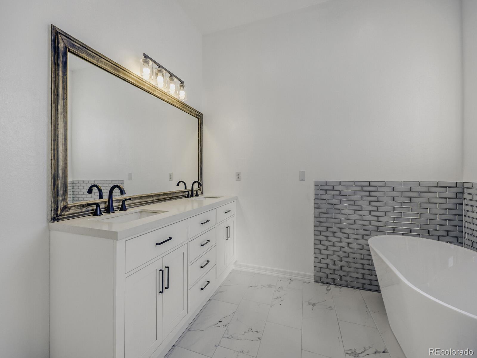 MLS Image #12 for 10507  salida street,commerce city, Colorado