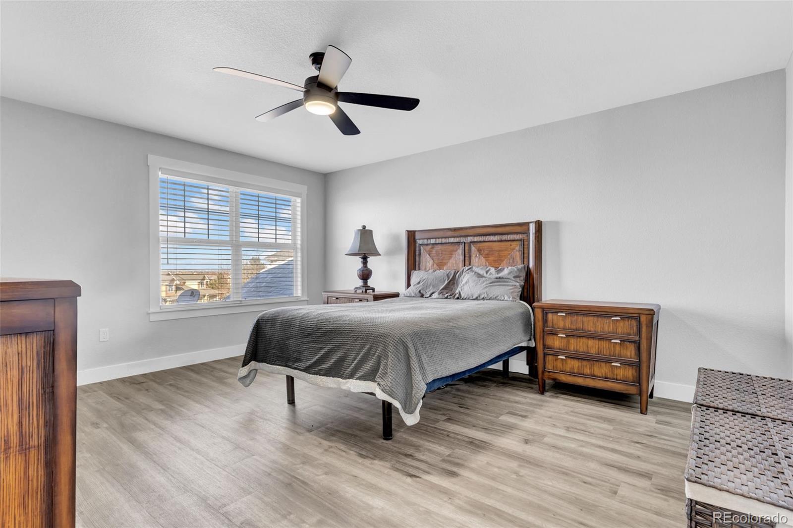 MLS Image #5 for 3672 s perth circle,aurora, Colorado