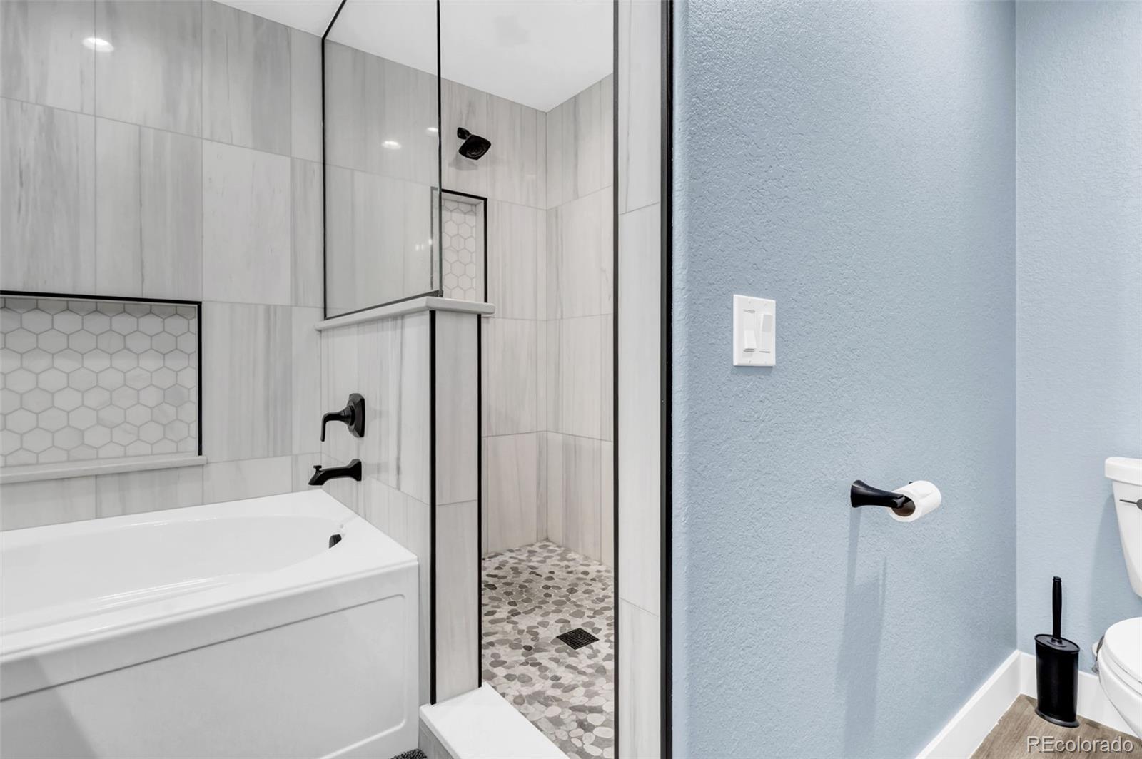 MLS Image #9 for 3672 s perth circle,aurora, Colorado