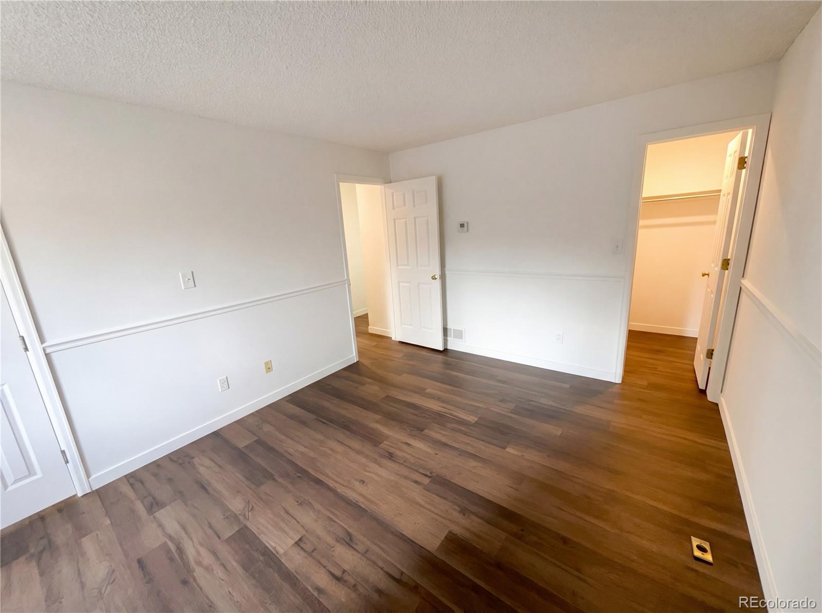 MLS Image #10 for 2685 s dayton way,denver, Colorado