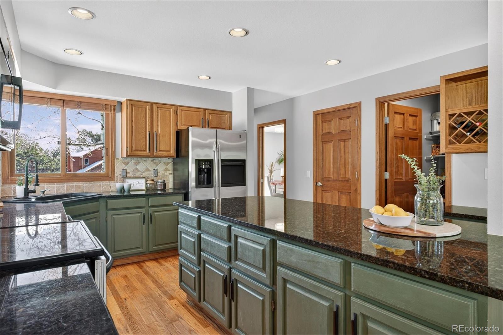 MLS Image #21 for 25924  gateway drive,golden, Colorado