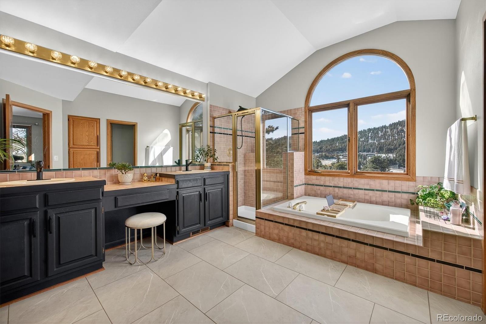 MLS Image #25 for 25924  gateway drive,golden, Colorado