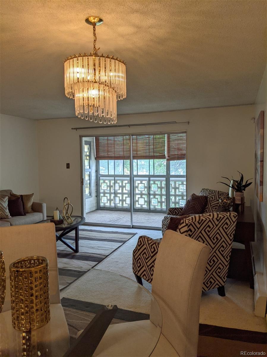 MLS Image #13 for 650 s clinton street,denver, Colorado