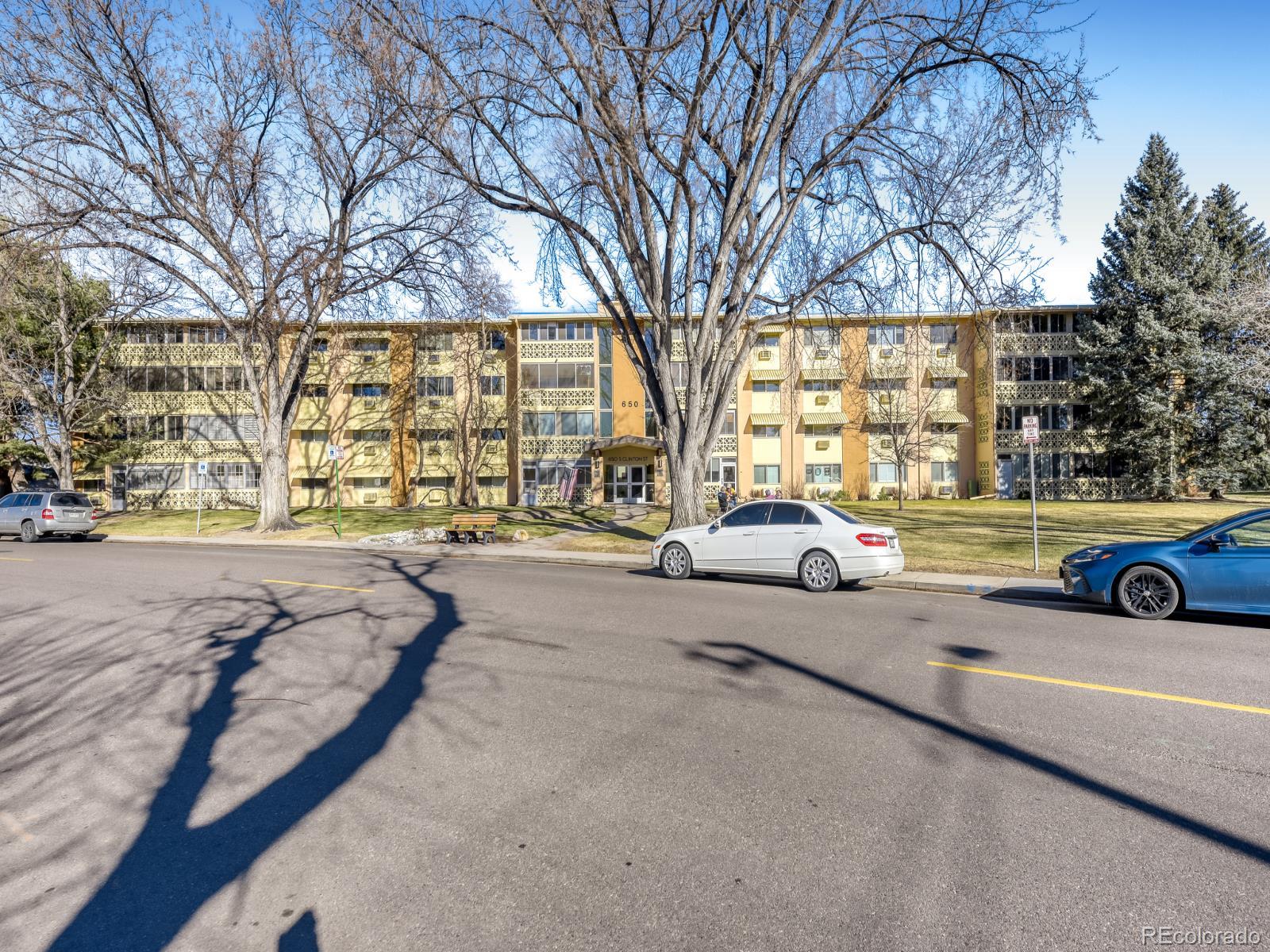 MLS Image #20 for 650 s clinton street,denver, Colorado