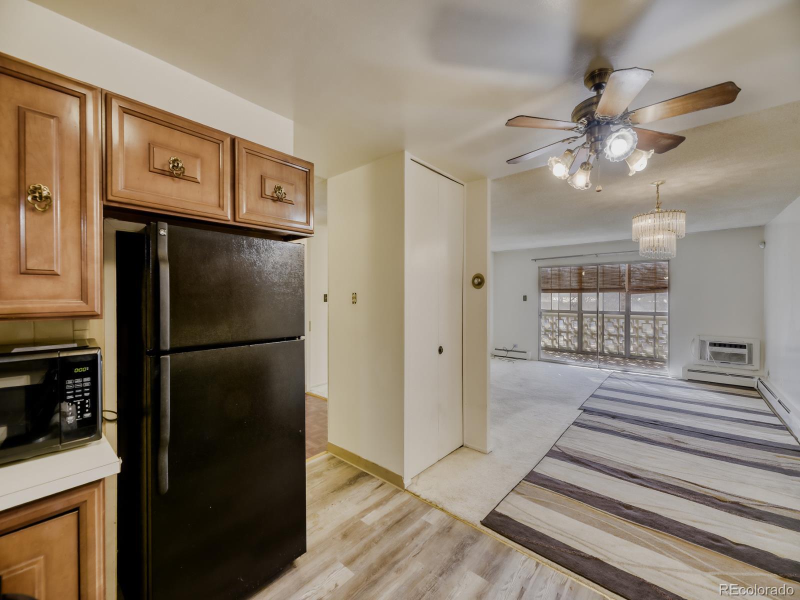 MLS Image #29 for 650 s clinton street,denver, Colorado