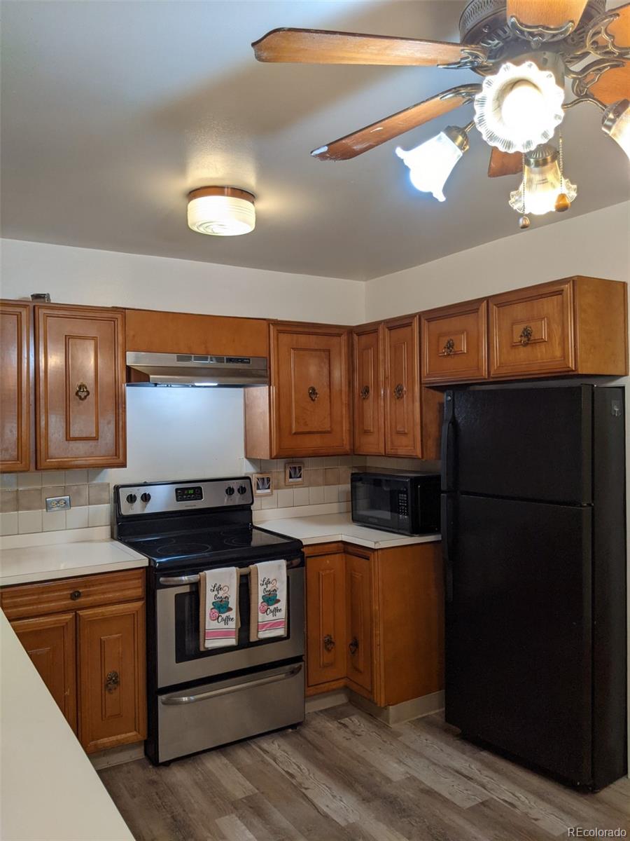 MLS Image #8 for 650 s clinton street,denver, Colorado