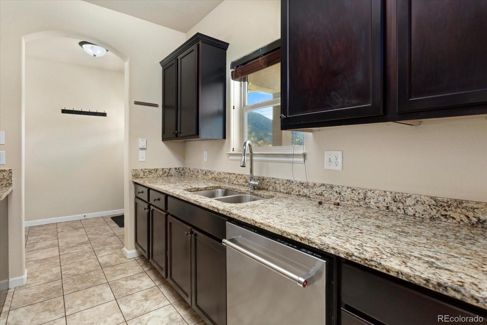 MLS Image #13 for 10467  table rock court,poncha springs, Colorado