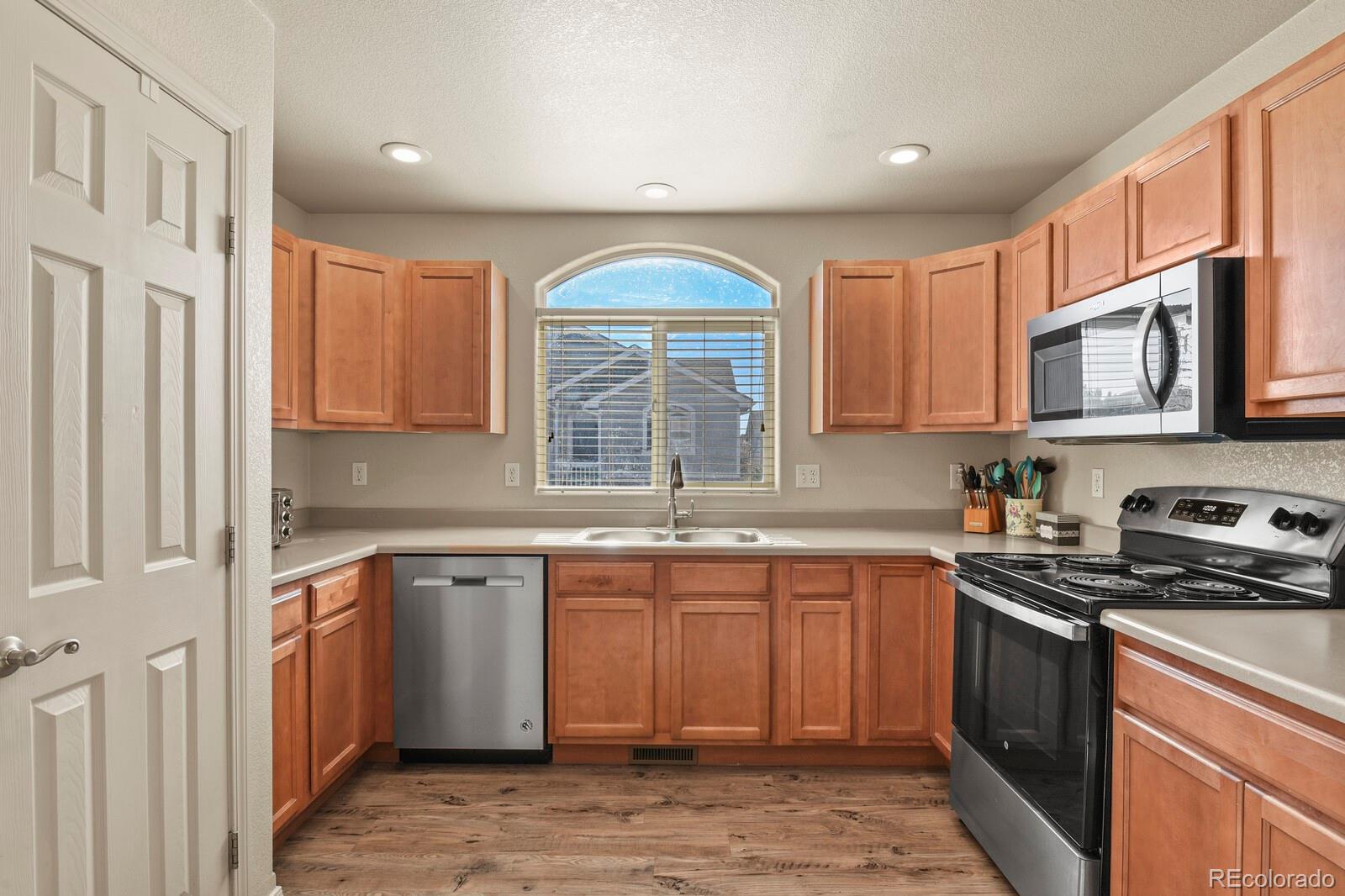 MLS Image #3 for 7394  owings point,peyton, Colorado