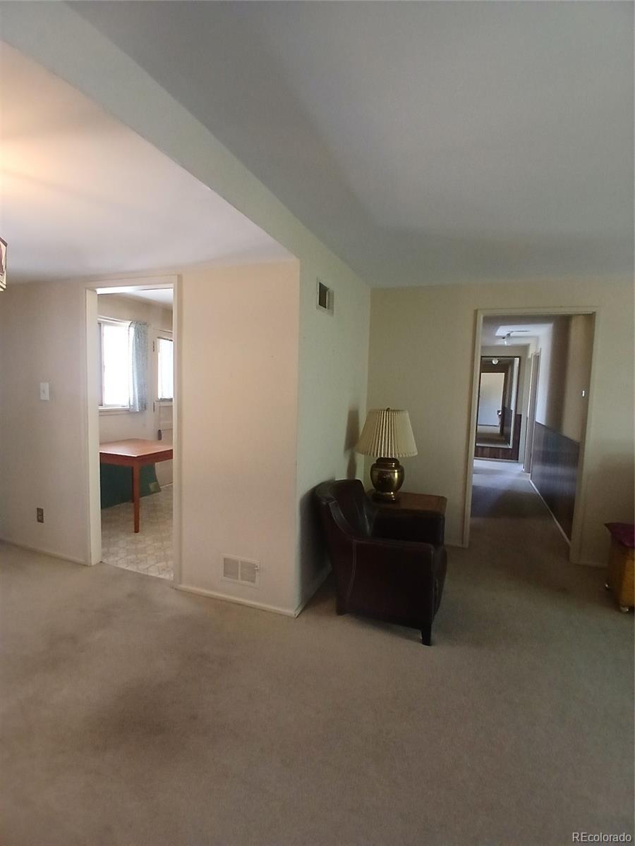 MLS Image #12 for 10090 e lowry place,aurora, Colorado