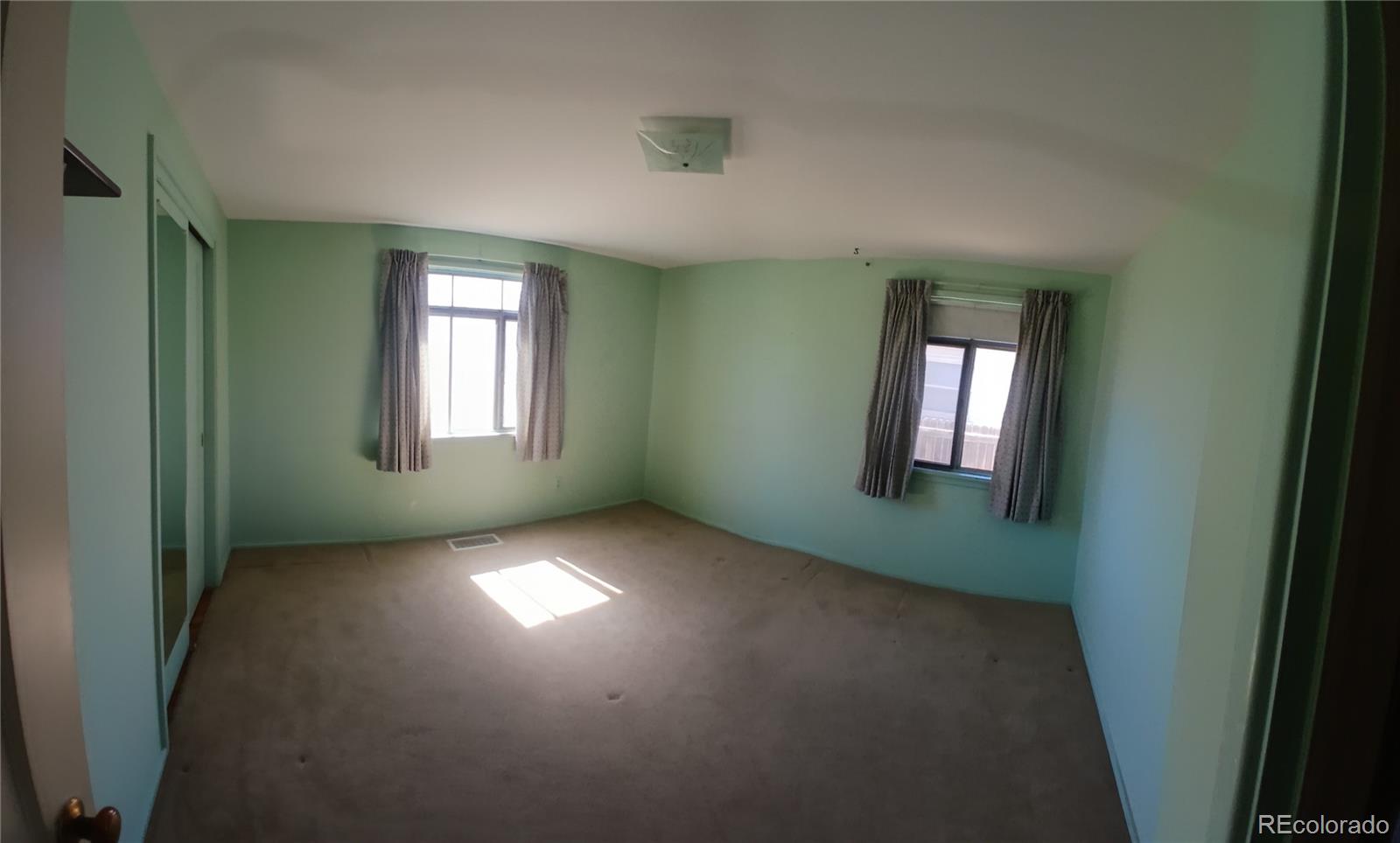 MLS Image #13 for 10090 e lowry place,aurora, Colorado