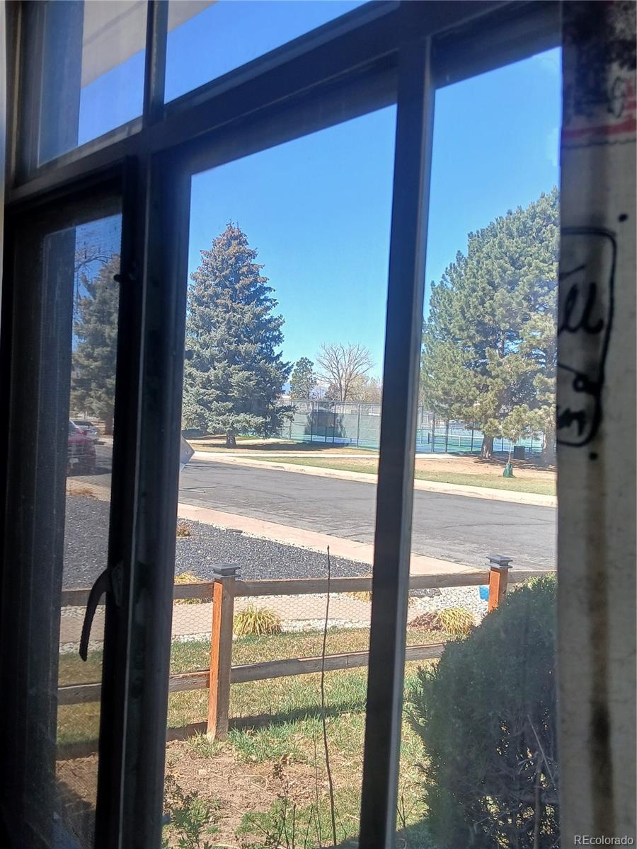 MLS Image #19 for 10090 e lowry place,aurora, Colorado