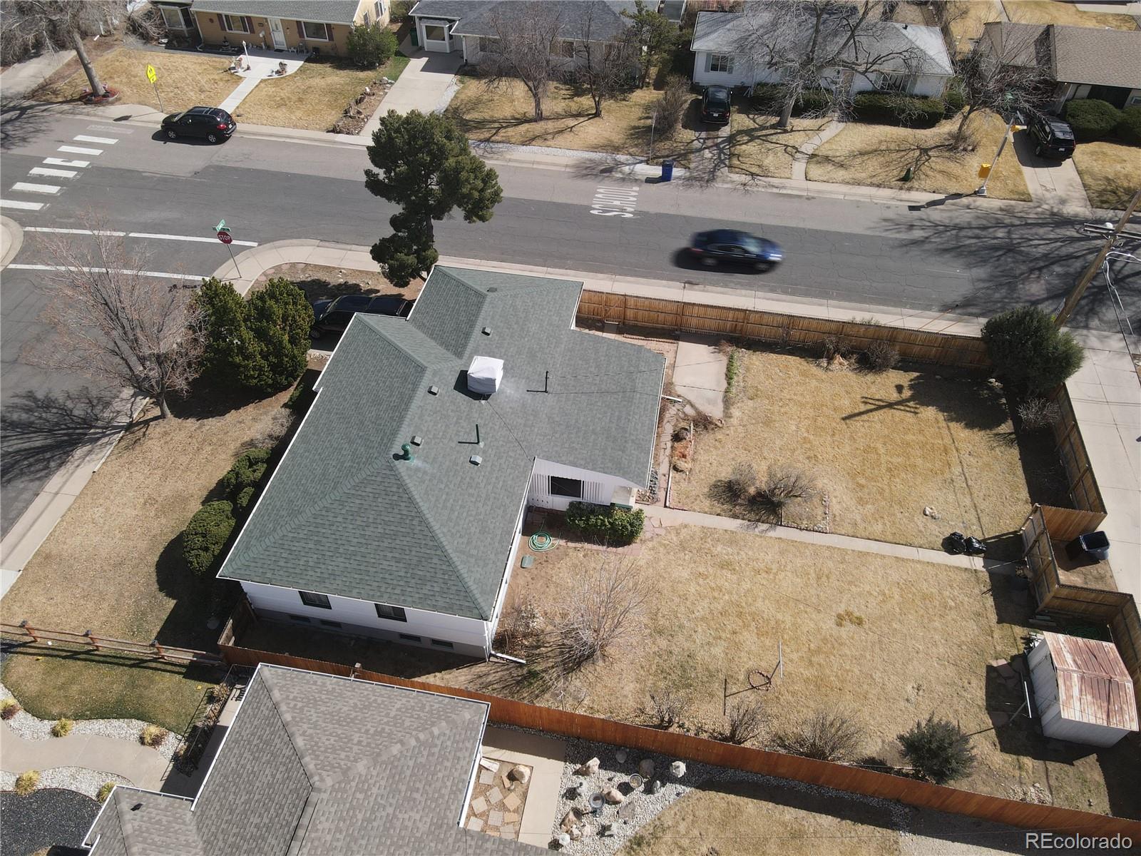 MLS Image #2 for 10090 e lowry place,aurora, Colorado