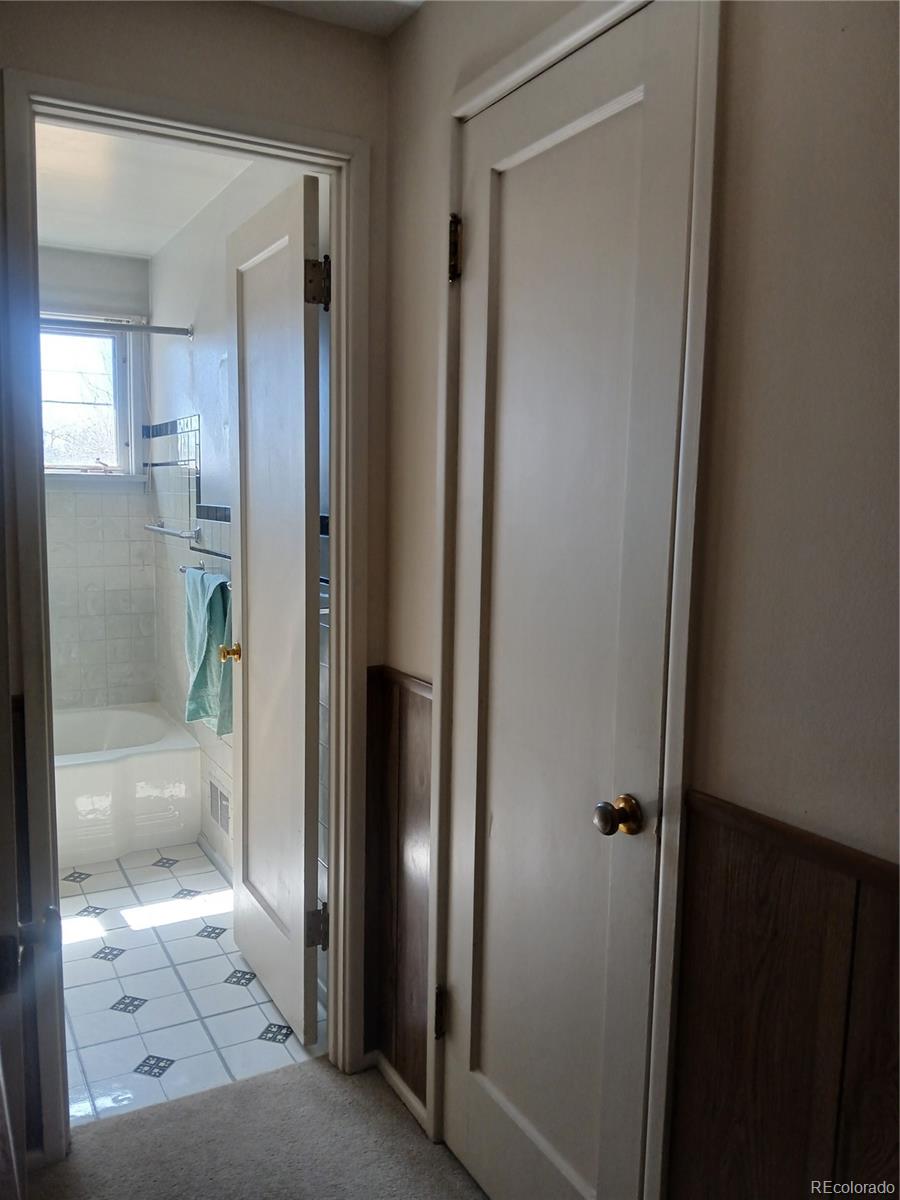 MLS Image #22 for 10090 e lowry place,aurora, Colorado