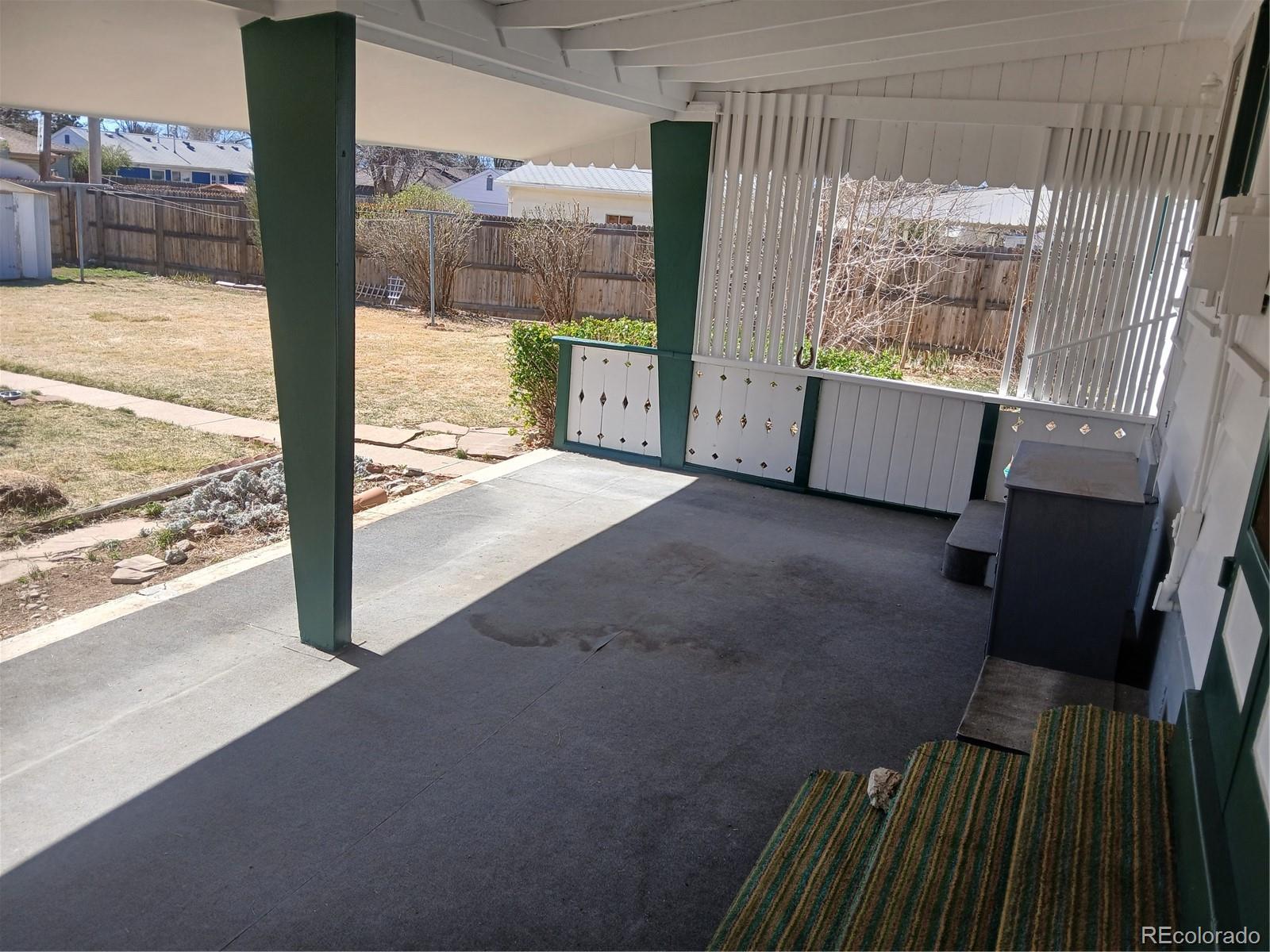 MLS Image #27 for 10090 e lowry place,aurora, Colorado