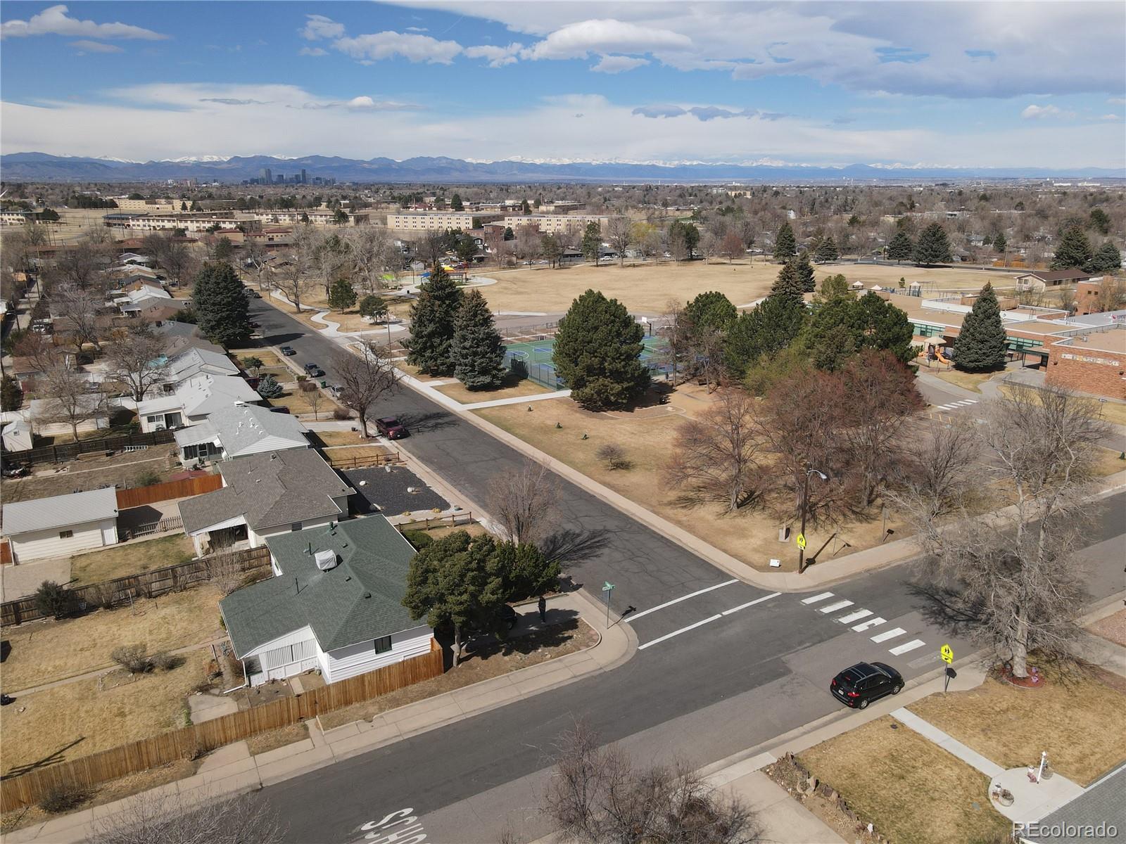 MLS Image #37 for 10090 e lowry place,aurora, Colorado
