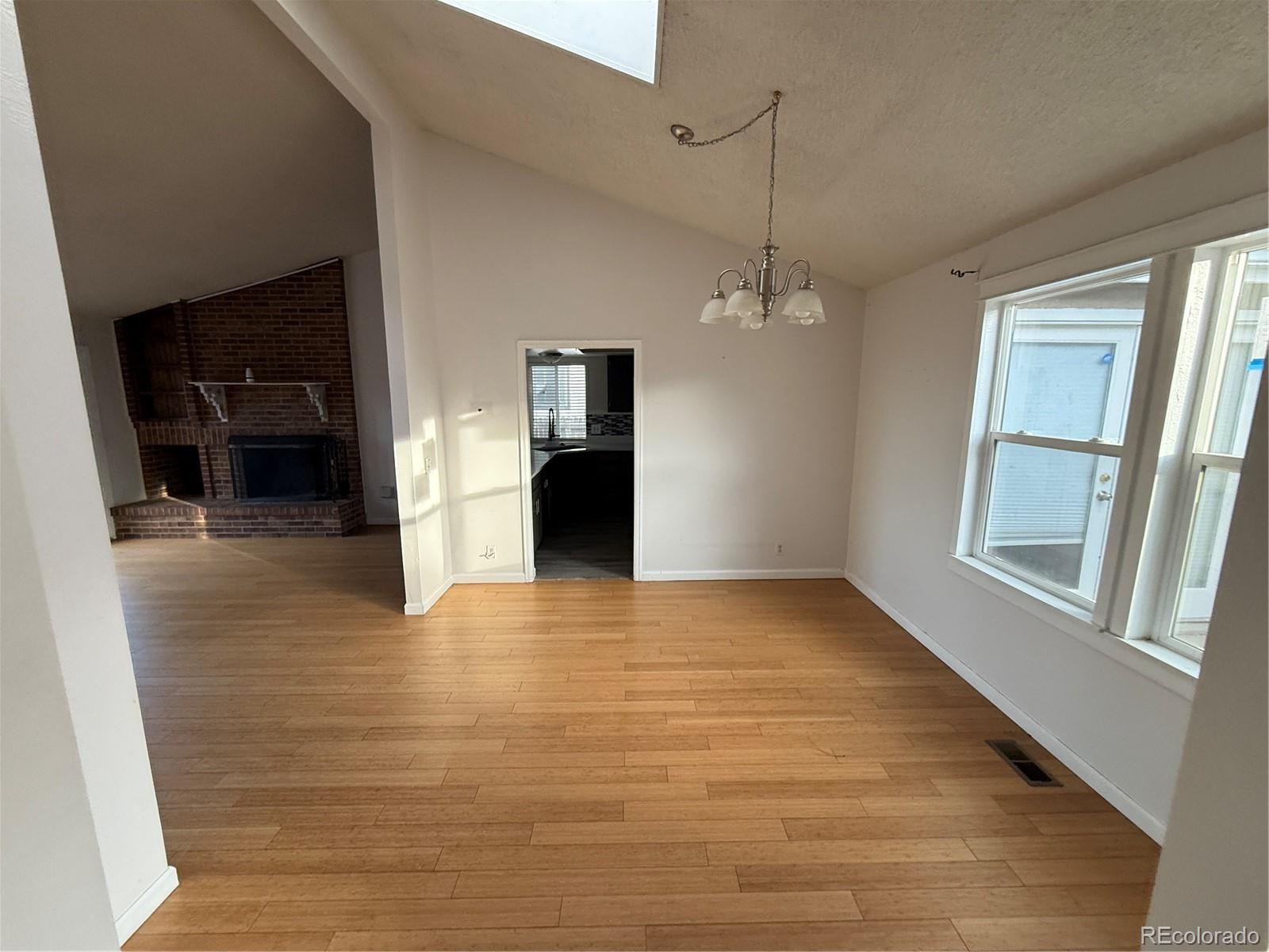 MLS Image #16 for 2359 e nichols place,centennial, Colorado