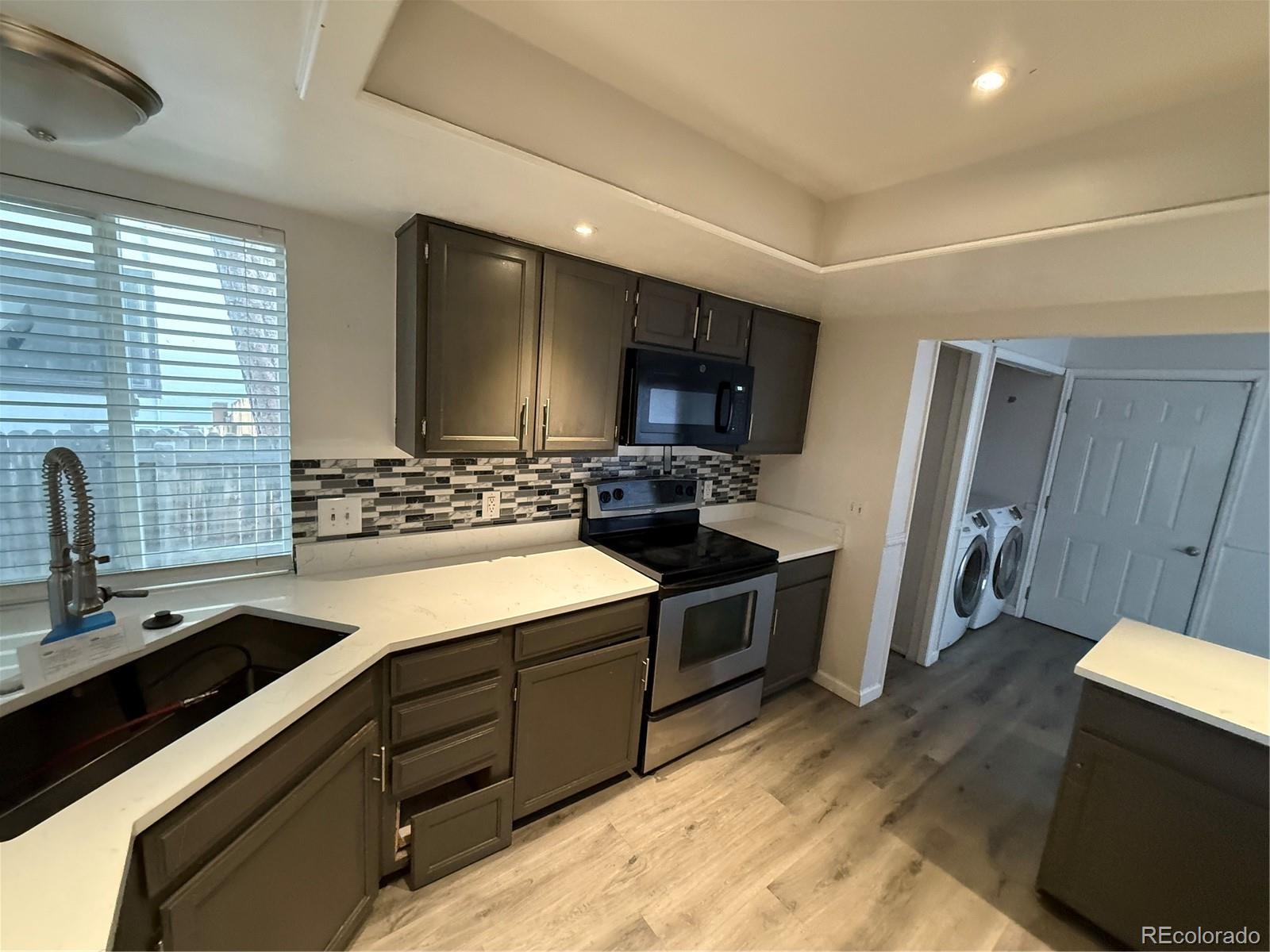 MLS Image #6 for 2359 e nichols place,centennial, Colorado