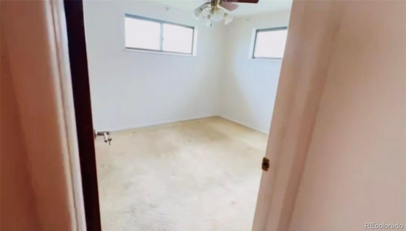 MLS Image #11 for 6081 e 61st avenue,commerce city, Colorado
