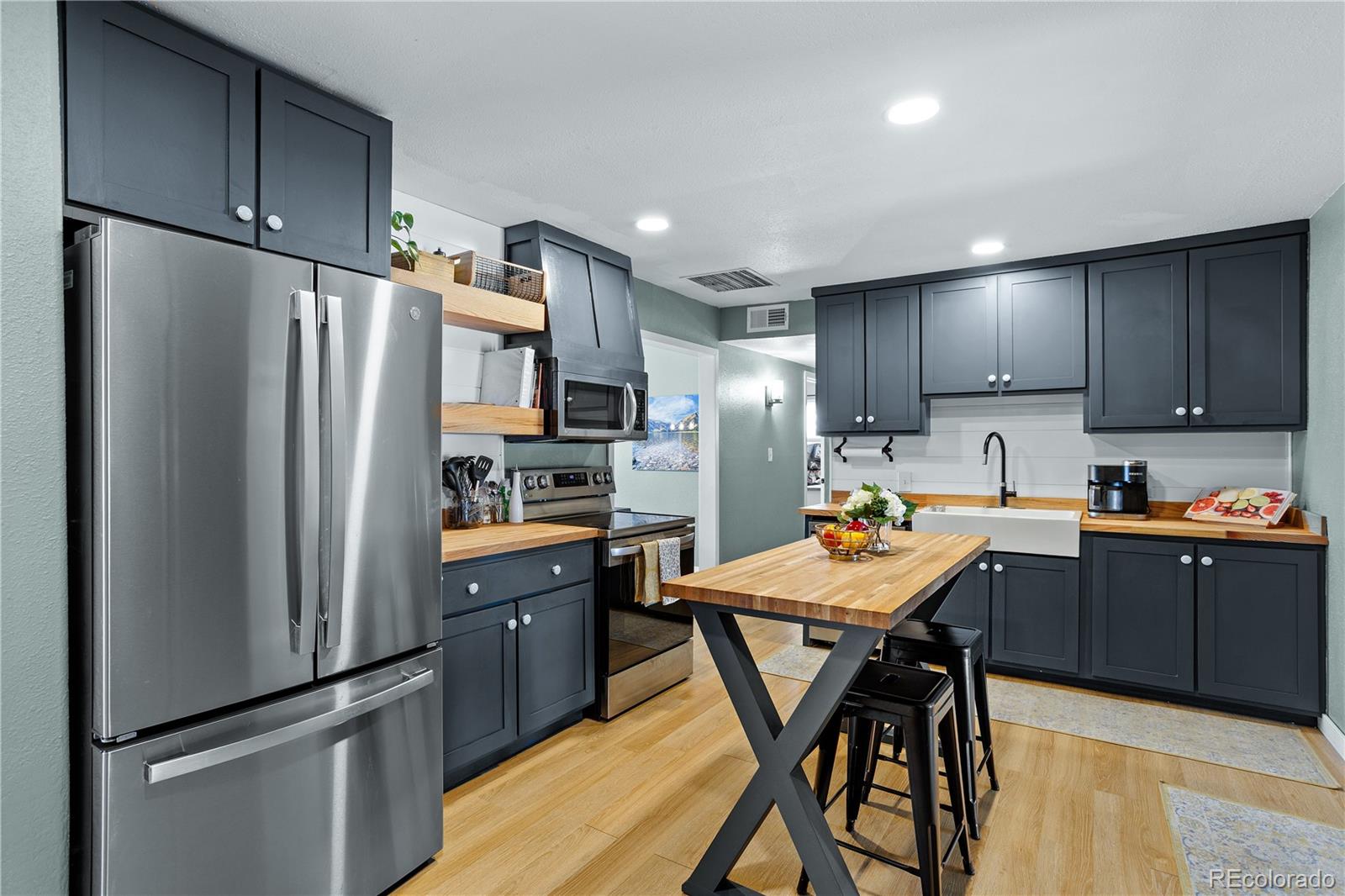 MLS Image #4 for 1848 s stuart street,denver, Colorado