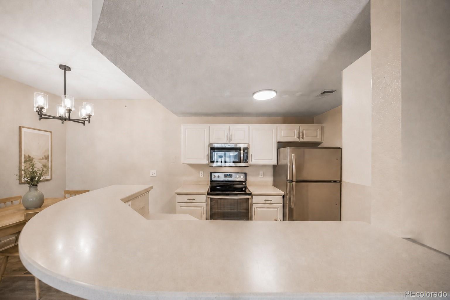 MLS Image #7 for 7440 s blackhawk street,englewood, Colorado