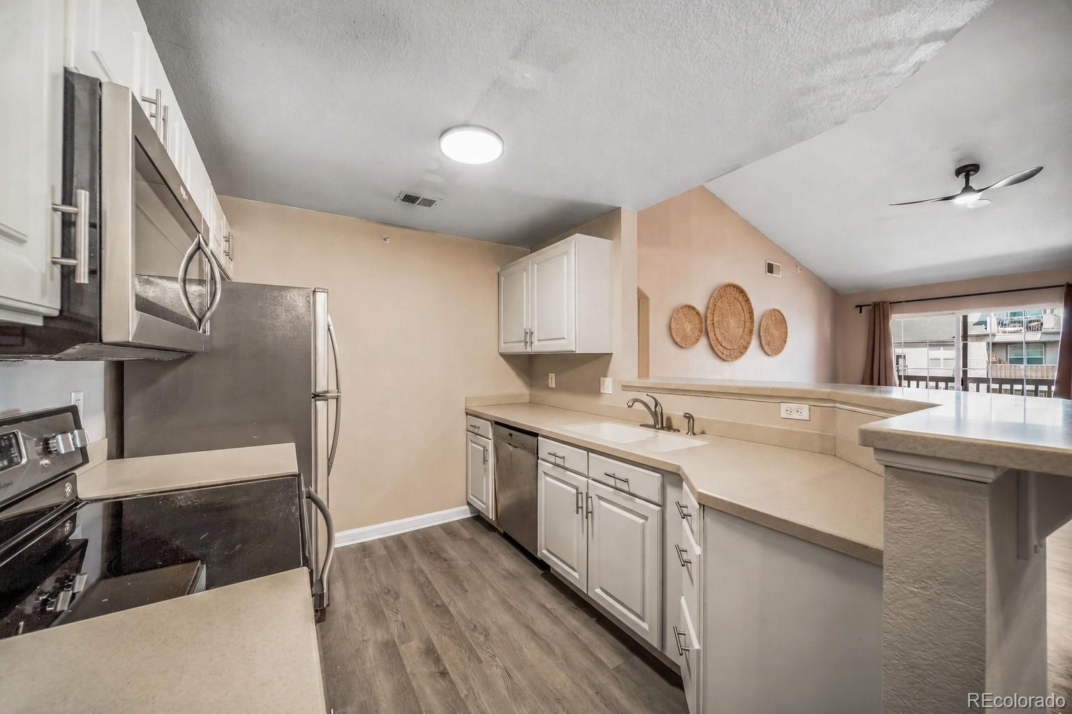 MLS Image #8 for 7440 s blackhawk street,englewood, Colorado