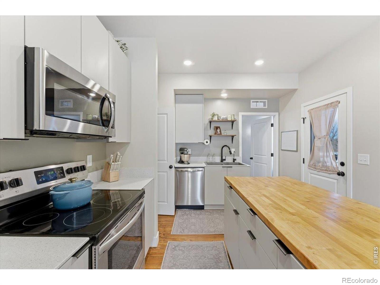 MLS Image #6 for 4000  blue pine lane,wellington, Colorado
