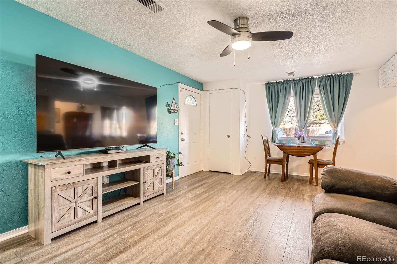 MLS Image #4 for 1165 s fairplay circle b,aurora, Colorado