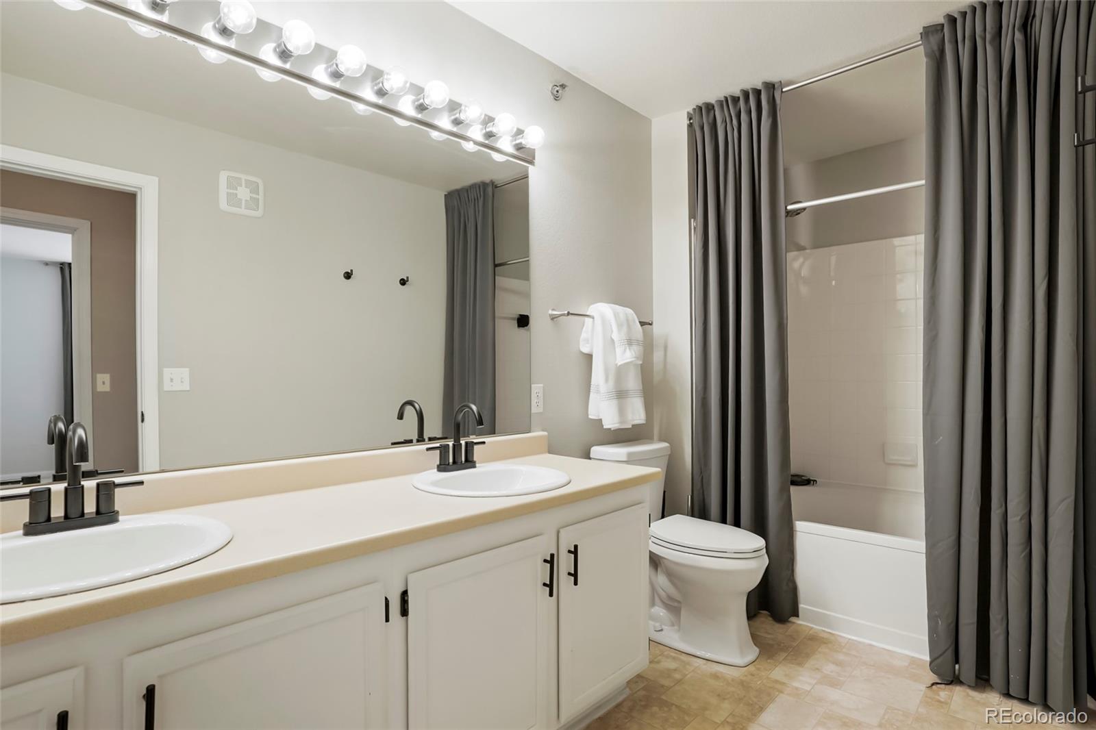 MLS Image #15 for 6009  castlegate drive c25,castle rock, Colorado
