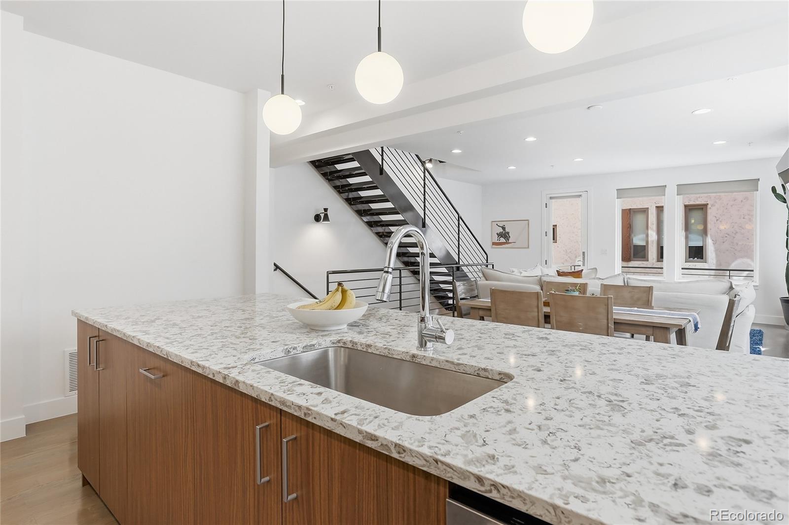 MLS Image #17 for 1945 w 34th avenue,denver, Colorado