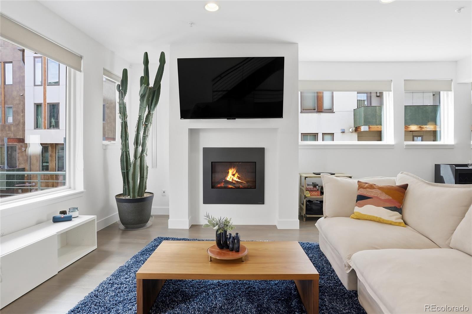 MLS Image #7 for 1945 w 34th avenue,denver, Colorado