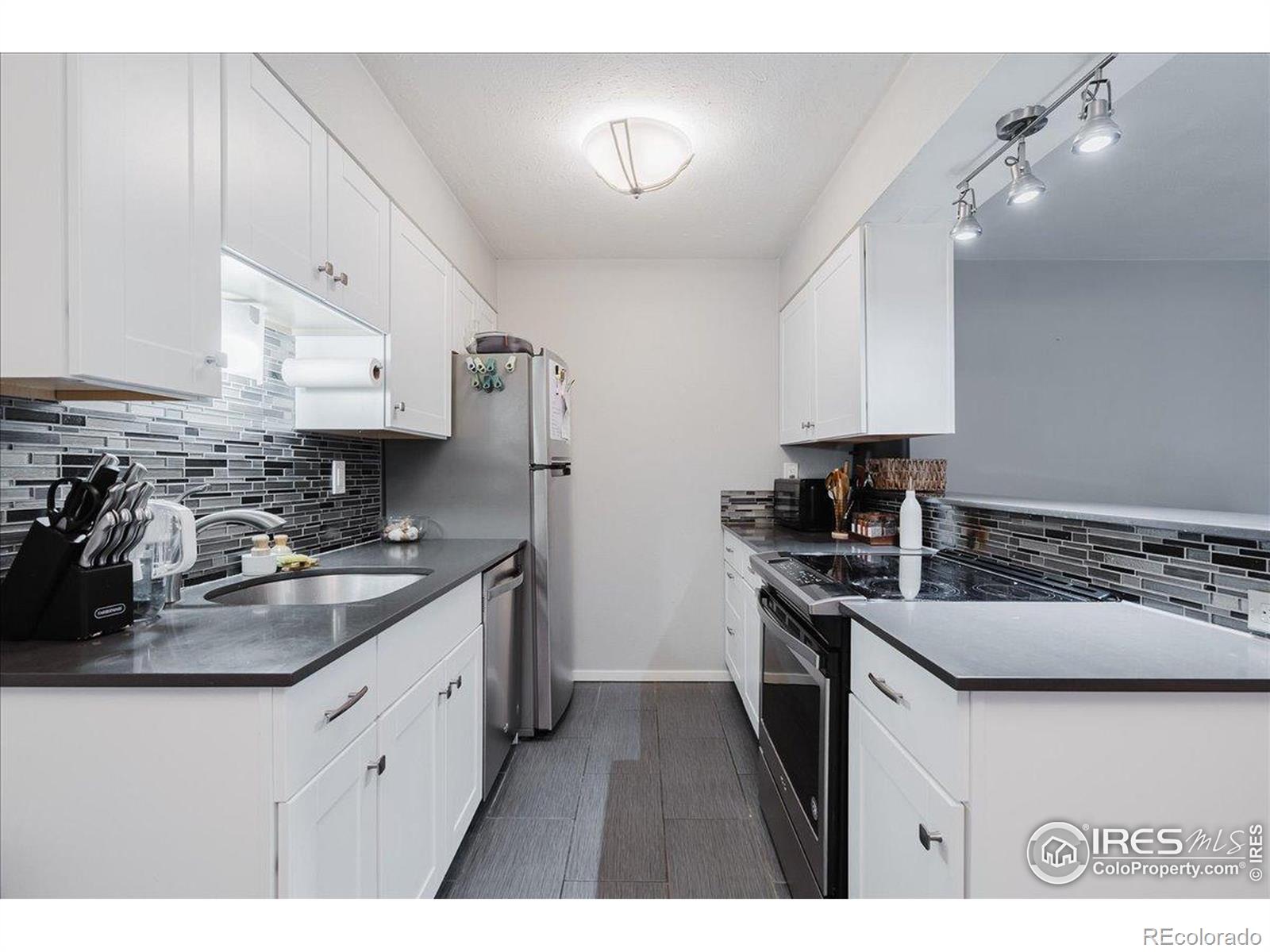 MLS Image #7 for 695  manhattan drive,boulder, Colorado