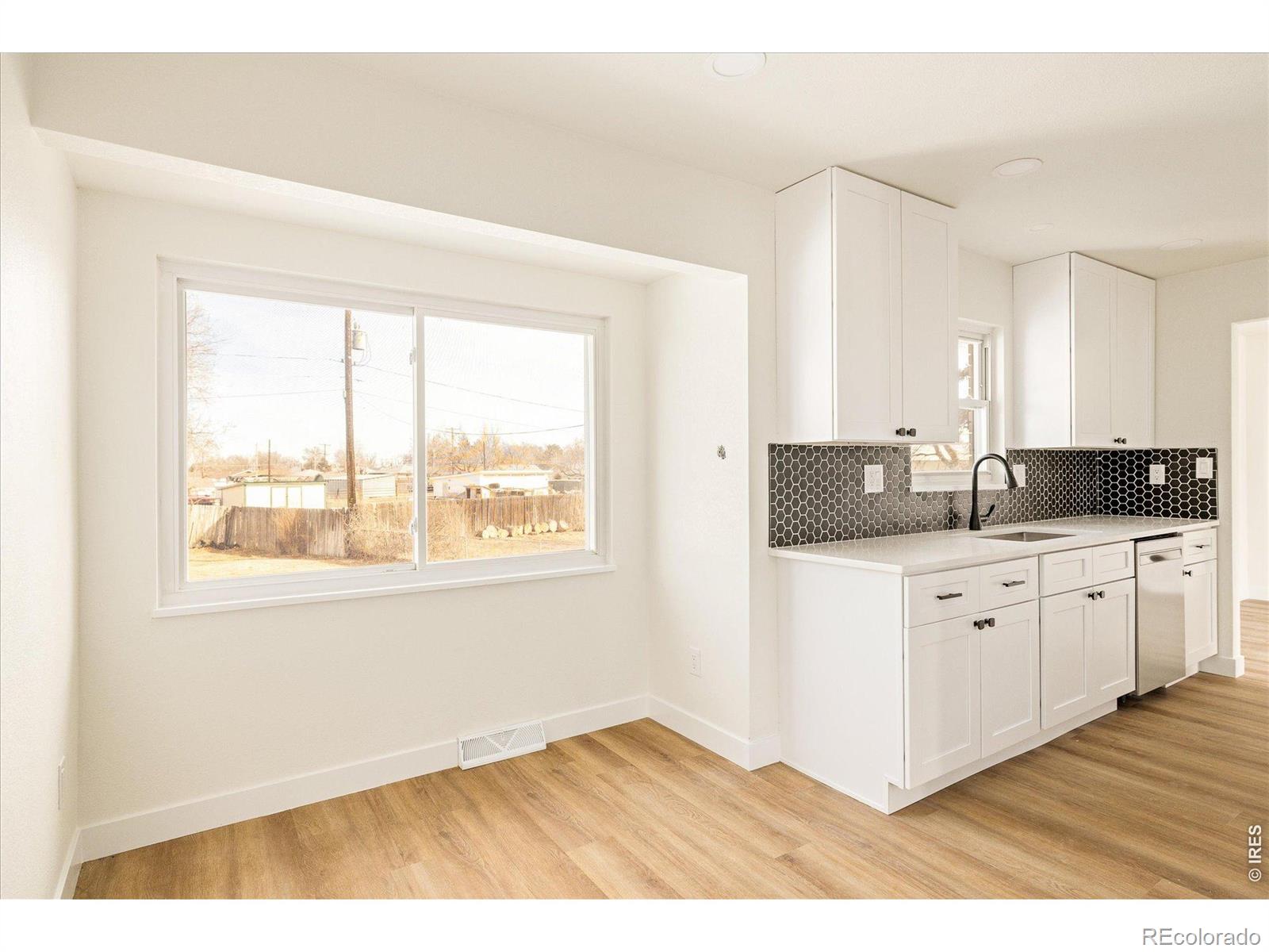 MLS Image #10 for 515  1st avenue,la salle, Colorado