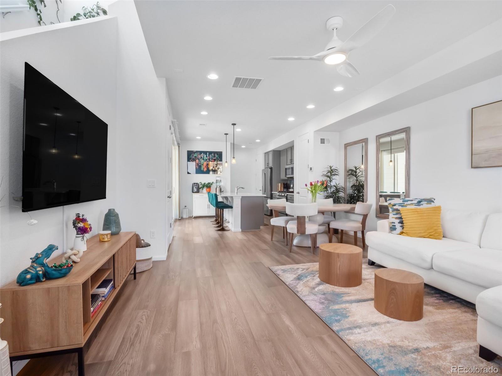 MLS Image #4 for 27436 e archer avenue,aurora, Colorado