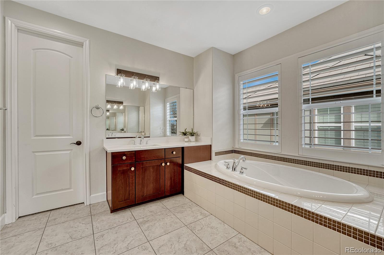 MLS Image #21 for 10482  marigold court,highlands ranch, Colorado