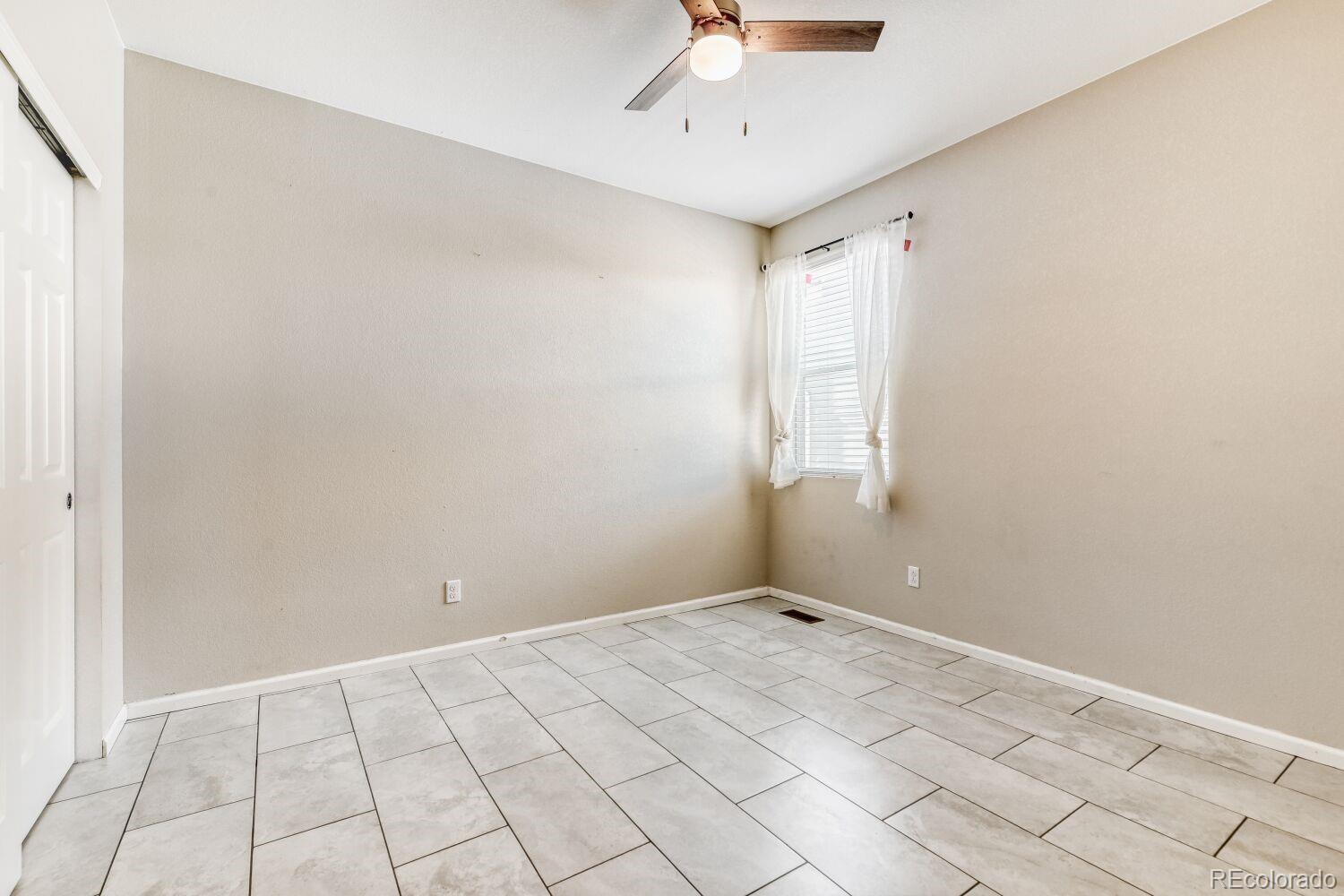 MLS Image #15 for 864  penstemon drive,henderson, Colorado