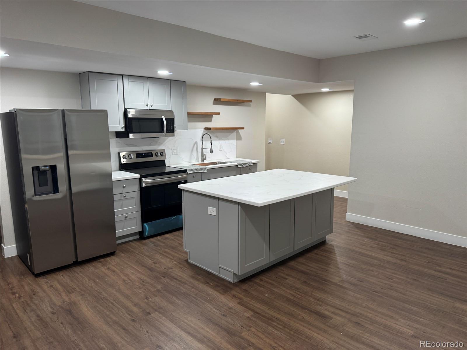 MLS Image #31 for 864  penstemon drive,henderson, Colorado
