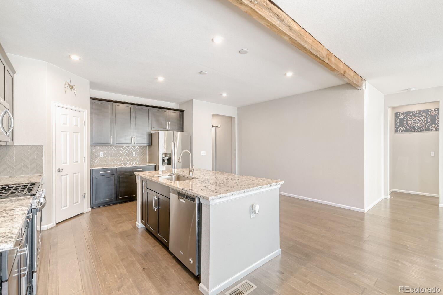 MLS Image #9 for 864  penstemon drive,henderson, Colorado