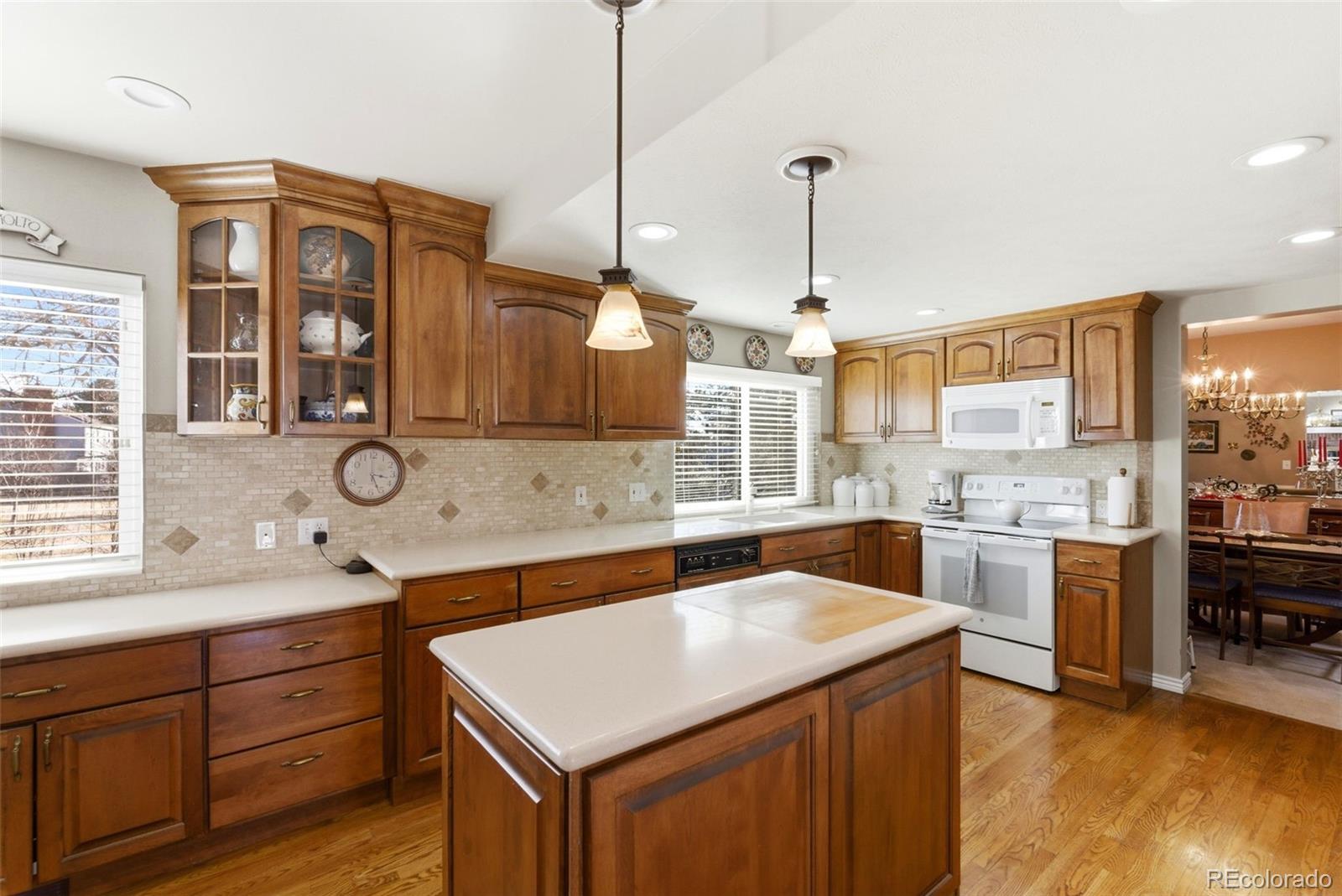 MLS Image #8 for 5900 e caley drive,centennial, Colorado
